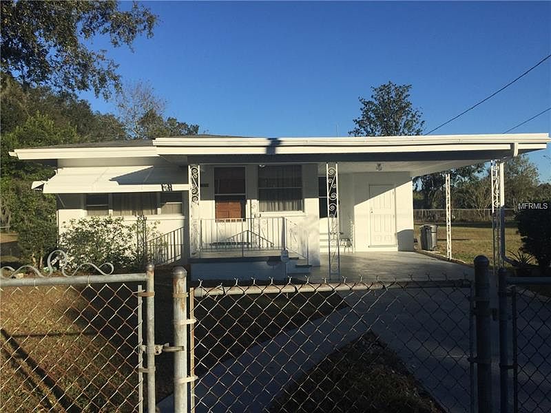1st image of 14300 1st St