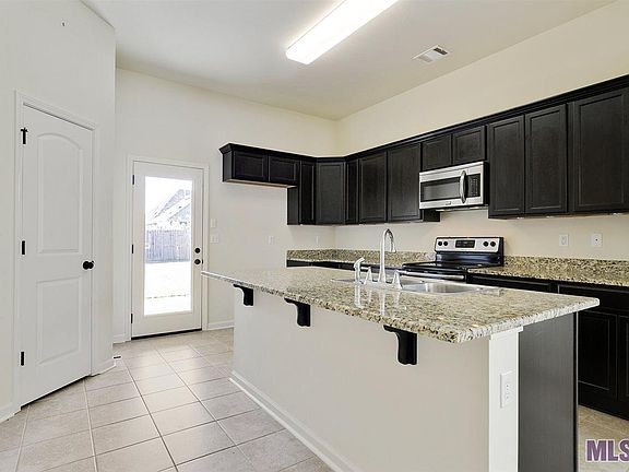 5th image of 2602 Arceneaux Ave