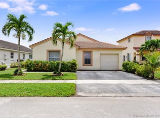 18536 NW 22nd St, Pembroke Pines, FL 33029