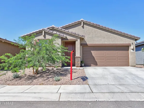 10392 W Robertson St, Marana, AZ 85653