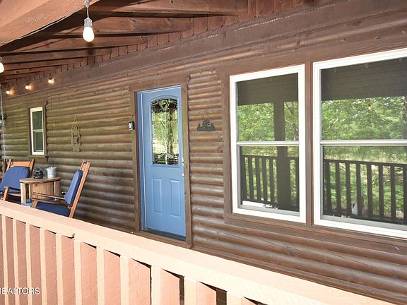 2nd image of 130 Smoky Mountain Way