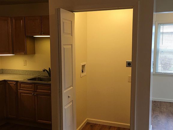 Laundry room!! Washer/dryer is now installed