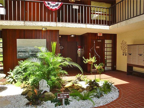 3rd image of 1800 SE Saint Lucie Blvd APT 3-205