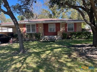 206 W Young Ave, Temple, TX 76501