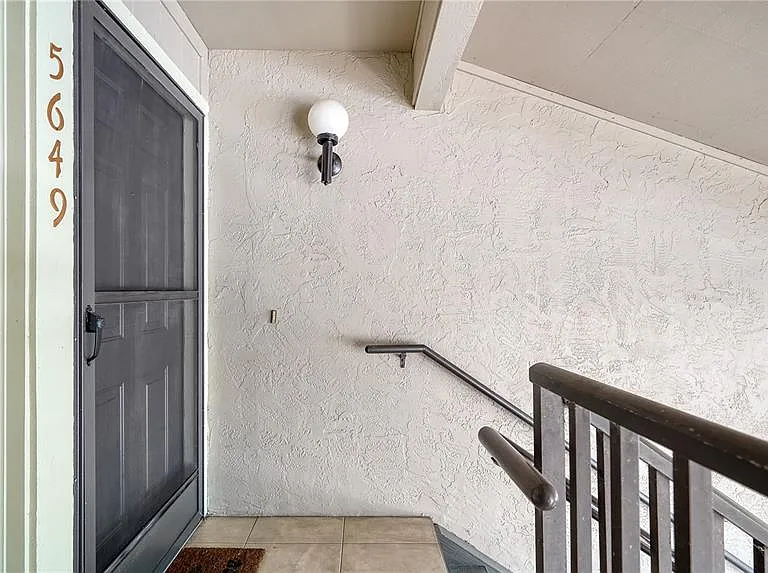 5649 Summer Side Ln #41B — Photo 2