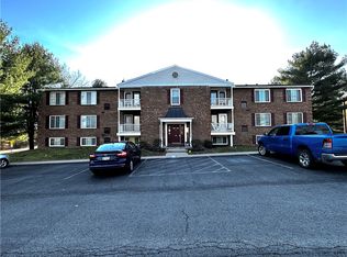 952 Wood Hollow Dr, Cranberry Township, PA 16066