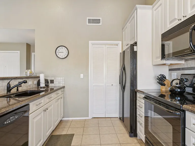 9707 E Mountain View Rd #2436 — Photo 9