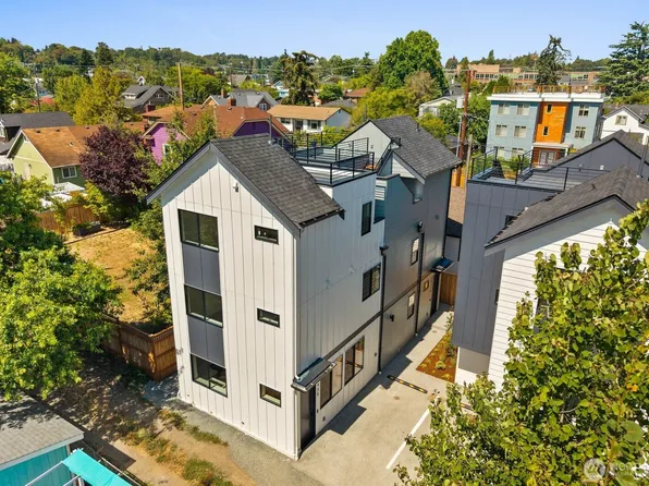 3943 S Morgan Street #B, Seattle, WA 98118