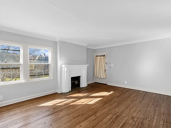 5th image of 18717 Winslow Rd Floor 2