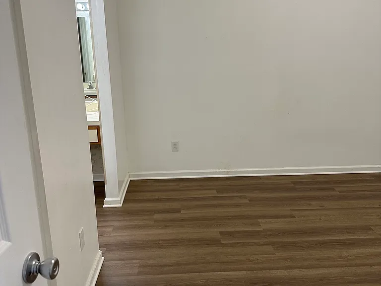 2065-7623 Baymeadows Cir W — Photo 21