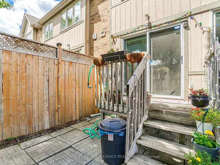 5658 Glen Erin Dr #7 — Photo 40
