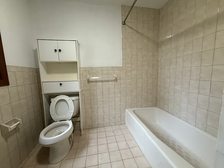 9 Oak St #3 — Photo 5