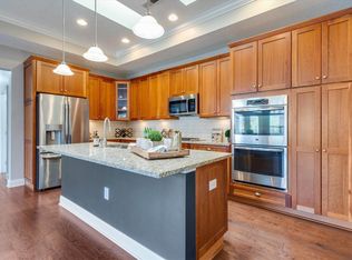 21 Emerald Xing, Westerville, OH 43082