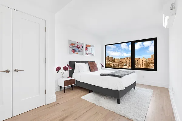 Sold by REAL New York | media 3