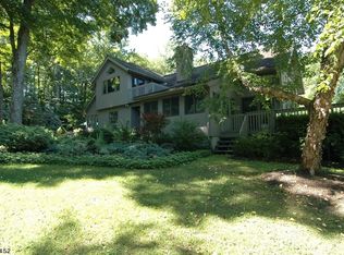 39 Golden Chain Rd, Blairstown, NJ 07825