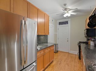 1624 W Olive Ave #2, Chicago, IL 60660