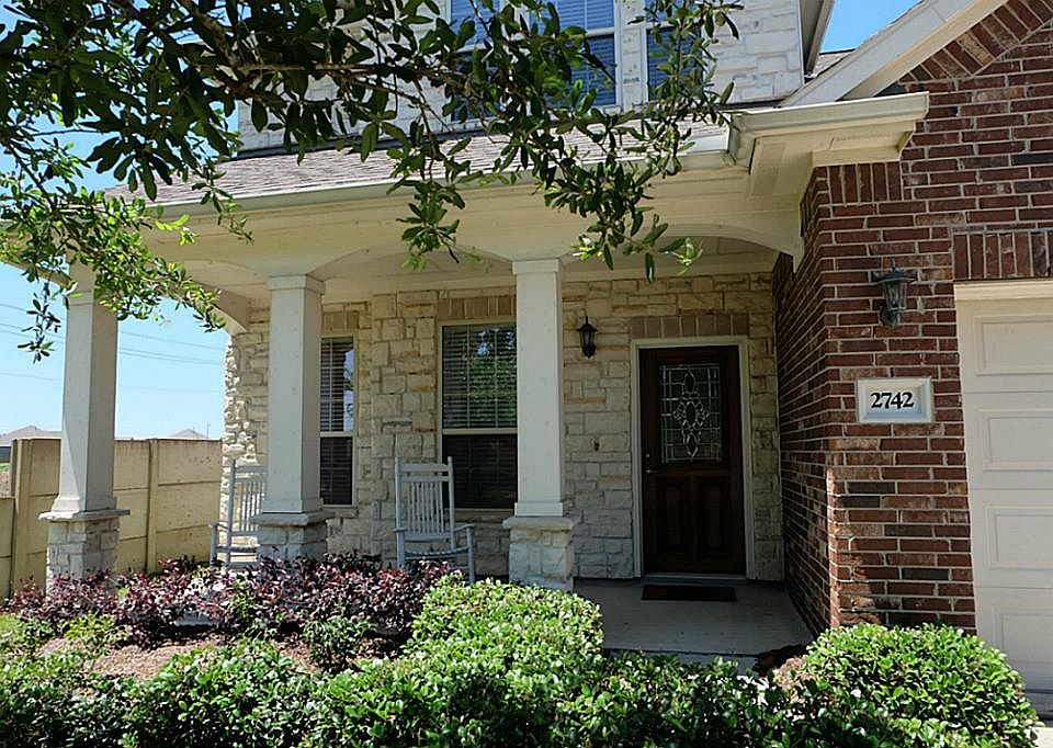 1st image of 2742 Villa Bella Ct
