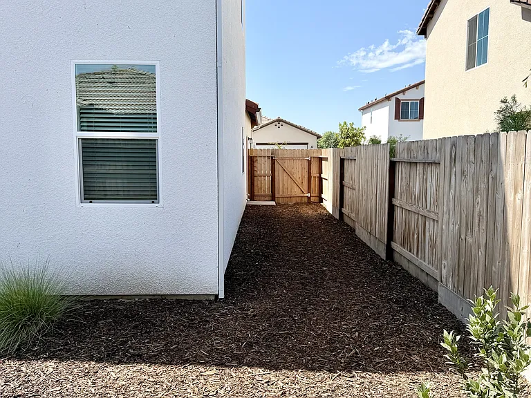 1473 Concord Way — Photo 55