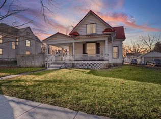 607 Maple St, Overbrook, KS 66524