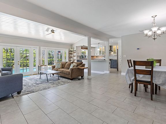 4th image of 4672 Palo Verde Drive