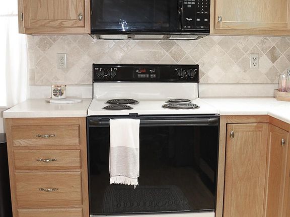 4th image of 8753 Carrousel Park Cir Unit 98
