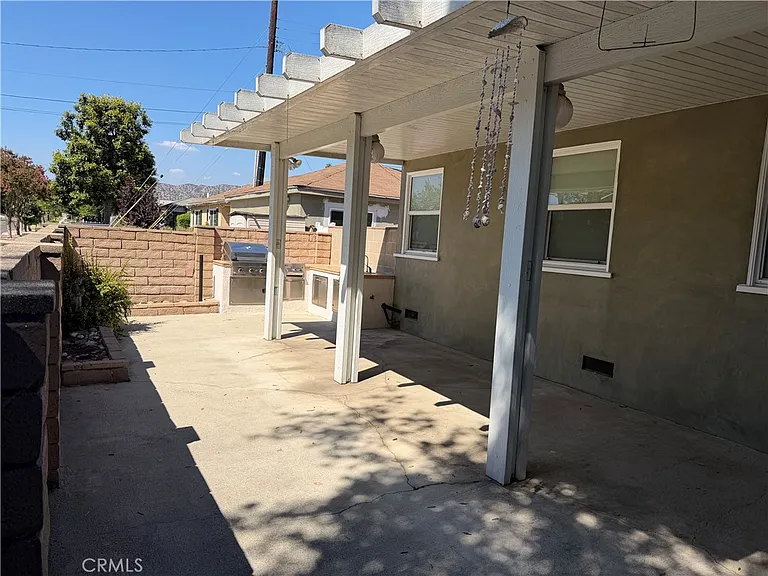 3017 W Victory Blvd — Photo 19