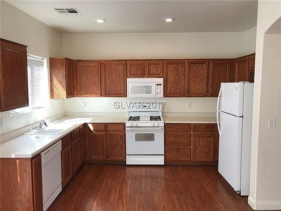 5th image of 6019 Darkfeather Way