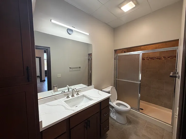 400 N Main St #310 — Photo 7
