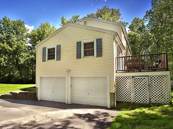 3rd image of 12 Wayside Ave