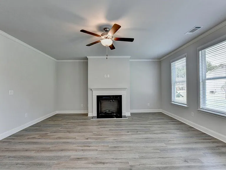 7309 Yewtree Dr — Photo 14