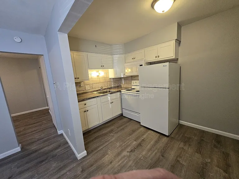 2625 S Big Bend Blvd — Photo 6