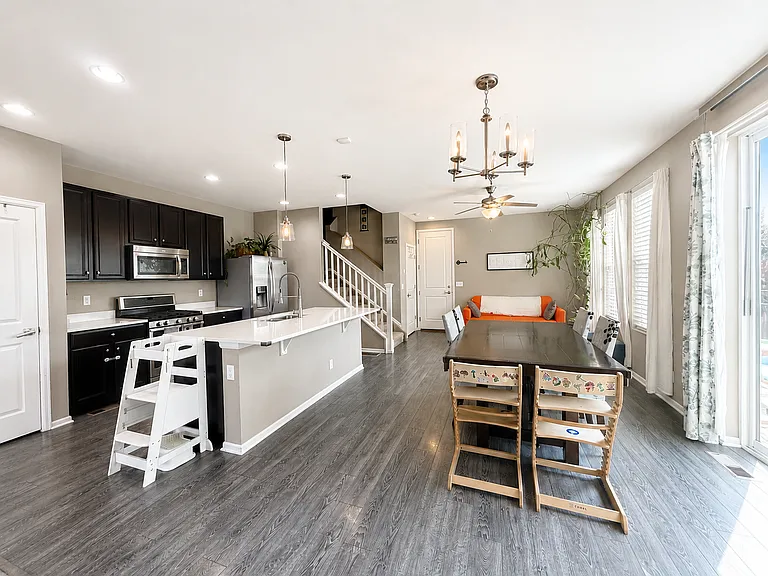 2808 N Macon Way — Photo 4