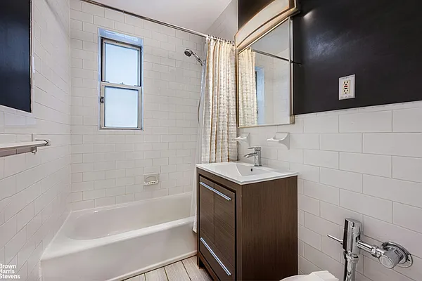 Sold by Brown Harris Stevens | media 5