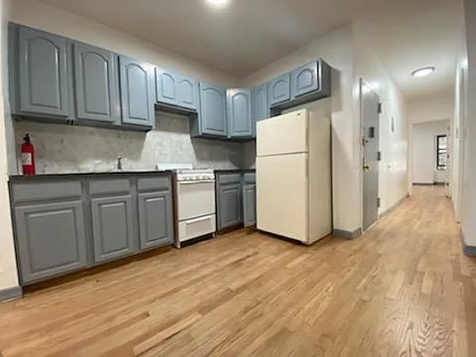 Rented by Corcoran | media 21