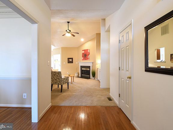 5th image of 3724 Winding Hollow Dr