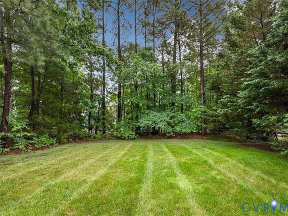 3rd image of 12005 Willbrook Ct