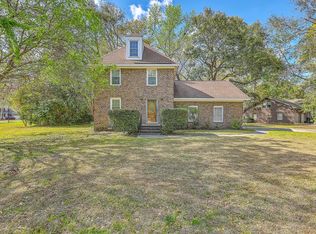 140 Wampee Curv, Summerville, SC 29485
