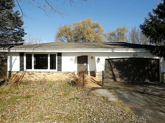 2nd image of S66W25150 Moraine Ct