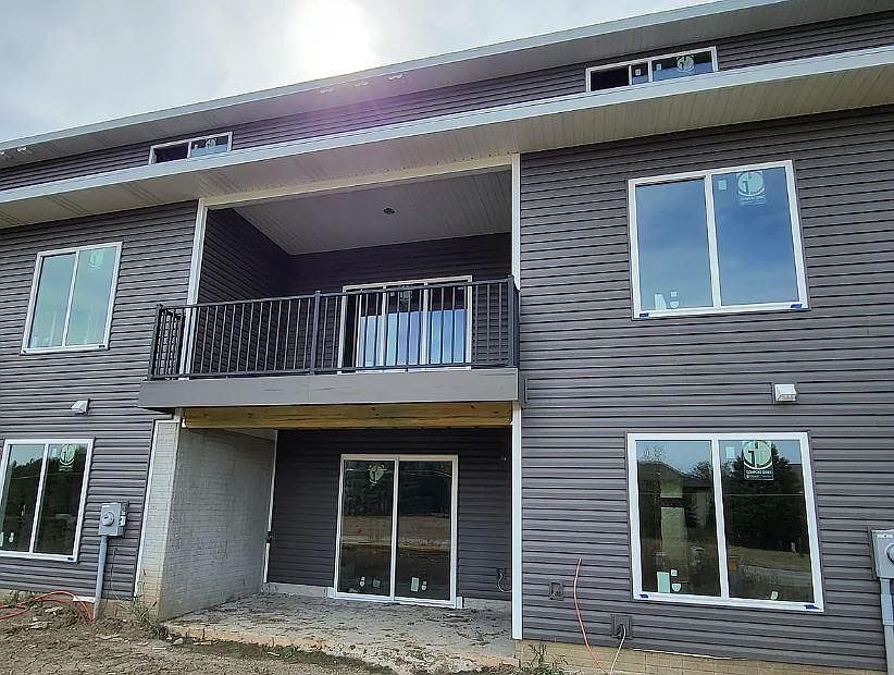 1st image of 9414 Merryvale Dr