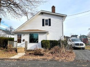 702 Shore Rd, Union Beach, NJ 07735