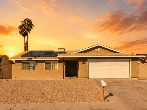 912 Alan Shepard St, Las Vegas, NV 89145