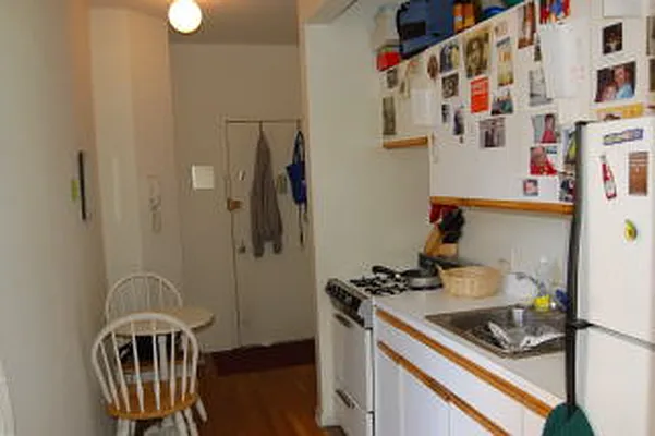 Rented by Stonecrest Realty | media 11