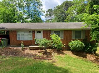 3989 Scott Dr, Forest Park, GA 30297