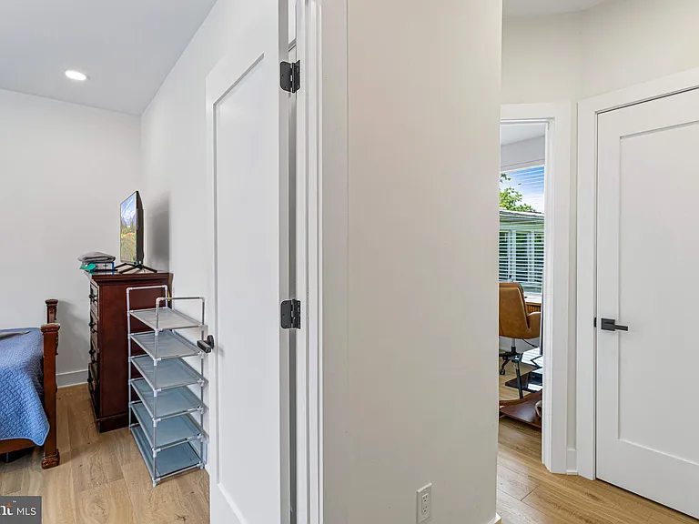 1307 Longfellow St NW #7 — Photo 13
