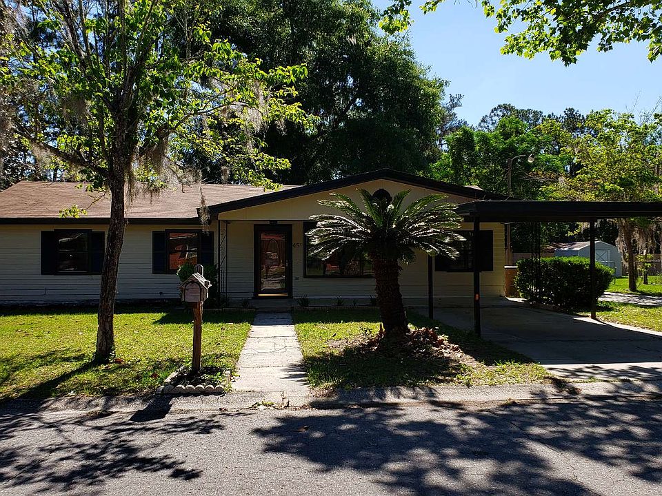 1st image of 451 SW Theresa Ct