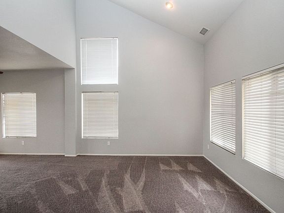 5th image of 37314 Tampa Ct