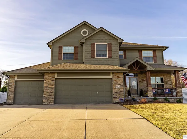 18127 Atlas St, Omaha, NE 68130