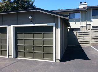 9221 Skokomish Way NE APT 3, Olympia, WA 98516
