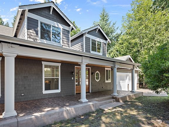 5th image of 5119 Saddleback Drive NW