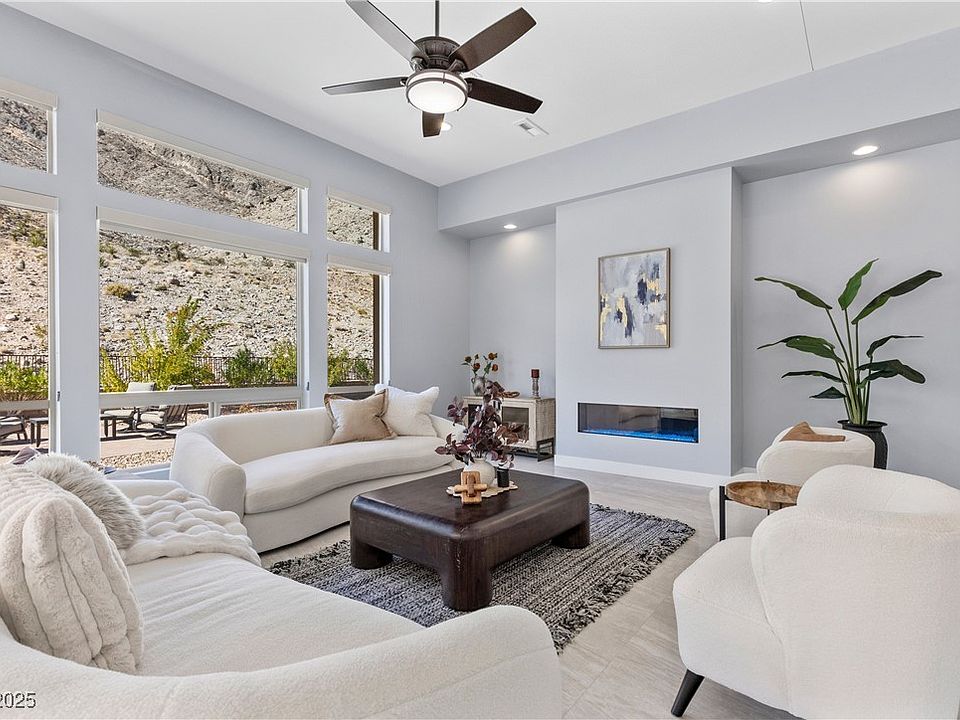 1st image of 2951 The Peaks Ln